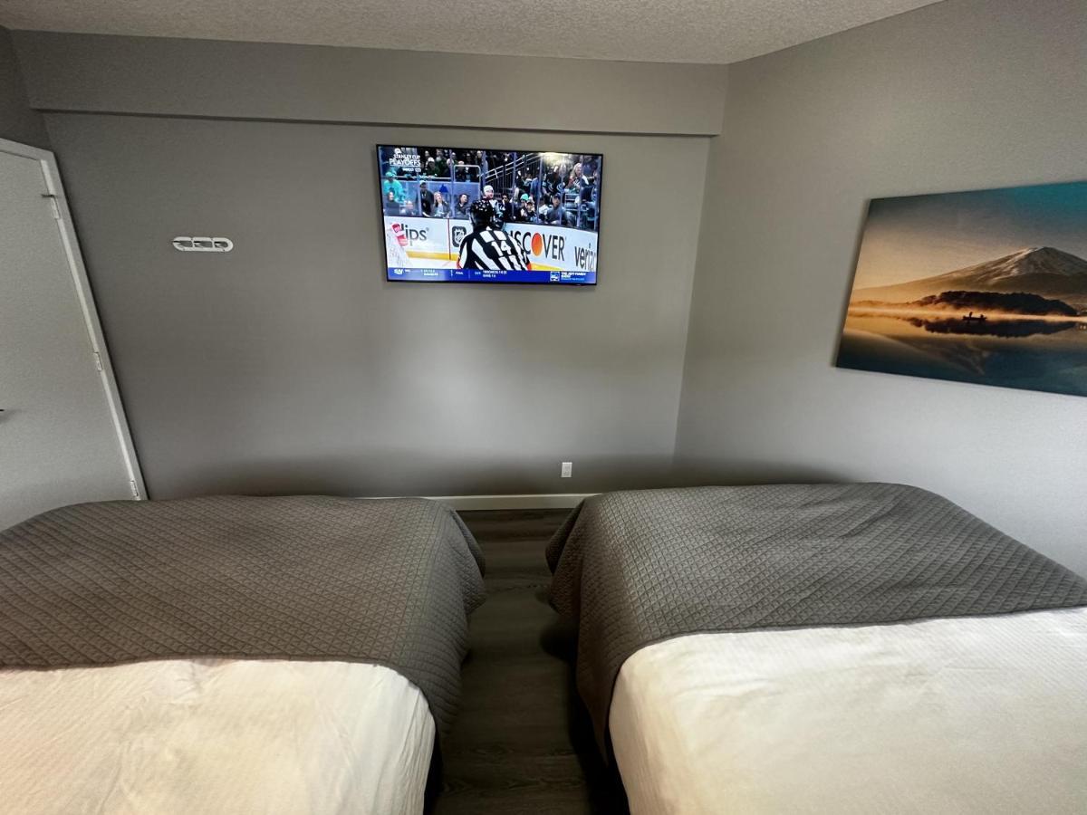 Luxury Two Queen Beds Condo - Grande Rockies Resort Indoor Parking Pool Hot Tub Gym キャンモア エクステリア 写真