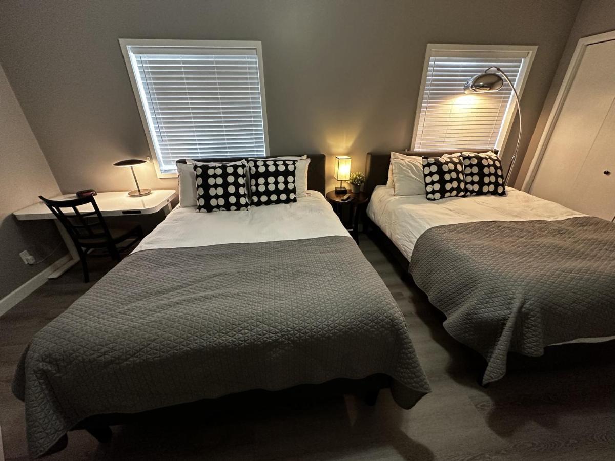 Luxury Two Queen Beds Condo - Grande Rockies Resort Indoor Parking Pool Hot Tub Gym キャンモア エクステリア 写真